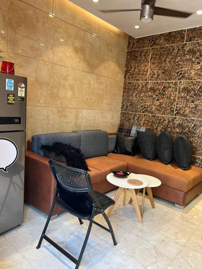 Divine Studios Rajouri Garden New Delhi Eksteriør bilde