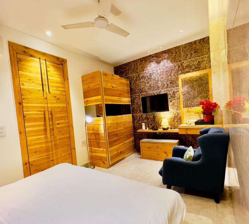 Divine Studios Rajouri Garden New Delhi Eksteriør bilde