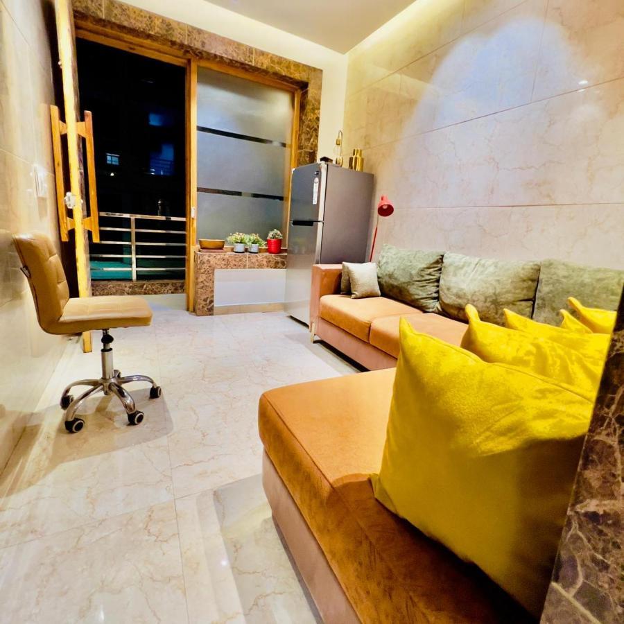 Divine Studios Rajouri Garden New Delhi Eksteriør bilde